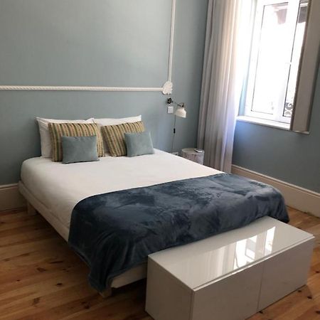 Godinho'S House Bed & Breakfast มาโตซีนโญส ภายนอก รูปภาพ