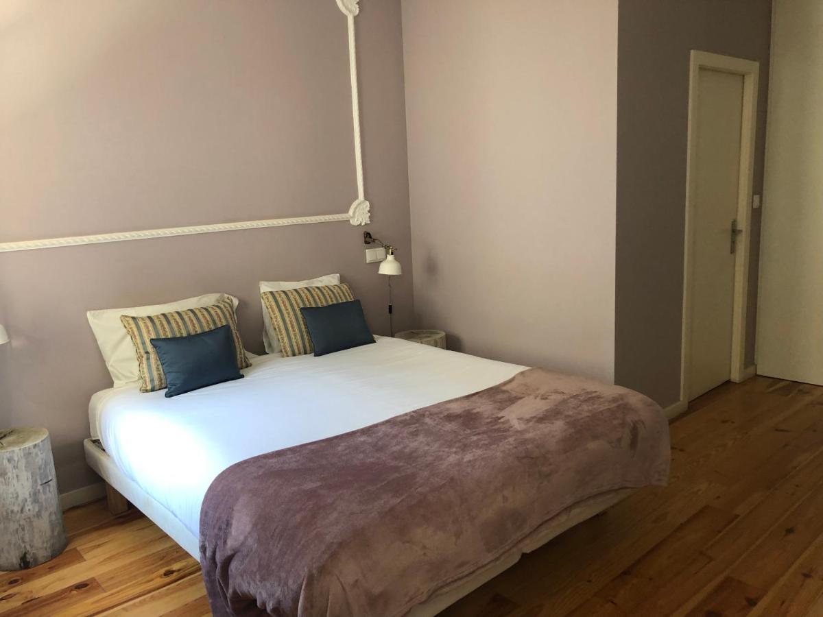 Godinho'S House Bed & Breakfast มาโตซีนโญส ภายนอก รูปภาพ
